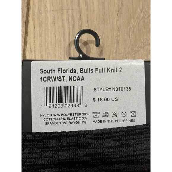 South Florida Bulls Athletic Crew Socks Licensed Strideline Size Medium/Large - Picture 5 of 5